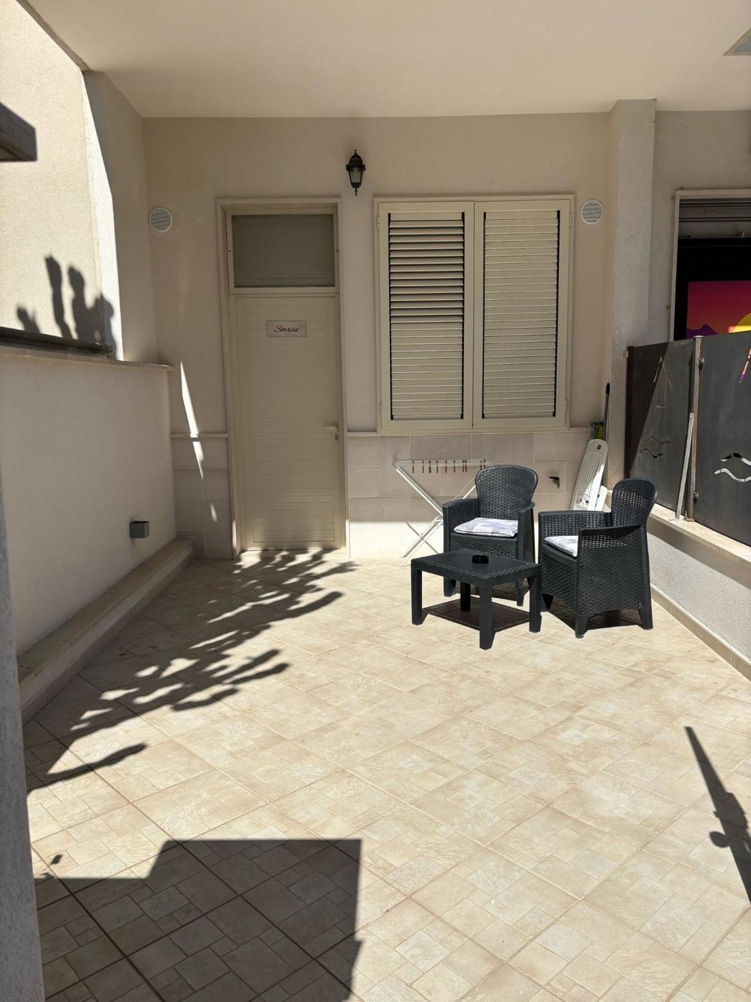 Appartamento Con Patio Monopoli Exterior foto